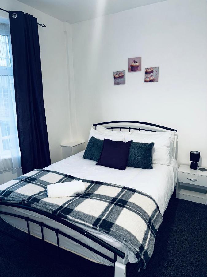 Stylish Town House - Modern Double Room - 1 Coventry Luaran gambar